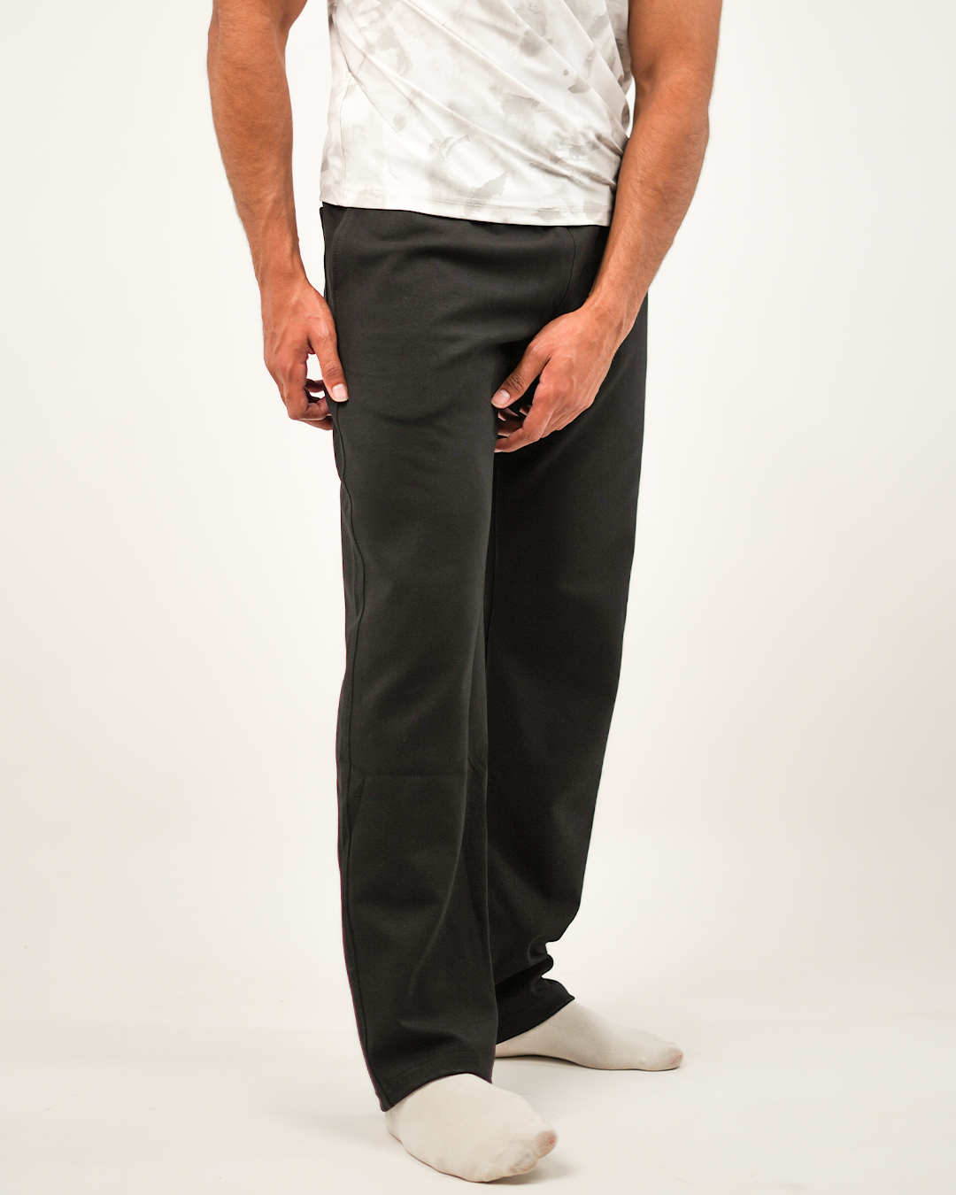 25 Wearing Men Wide Leg Pants