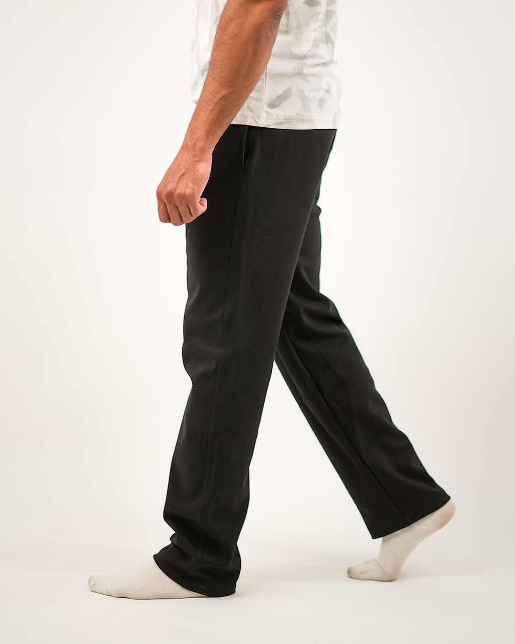 25 Wearing Men Wide Leg Pants