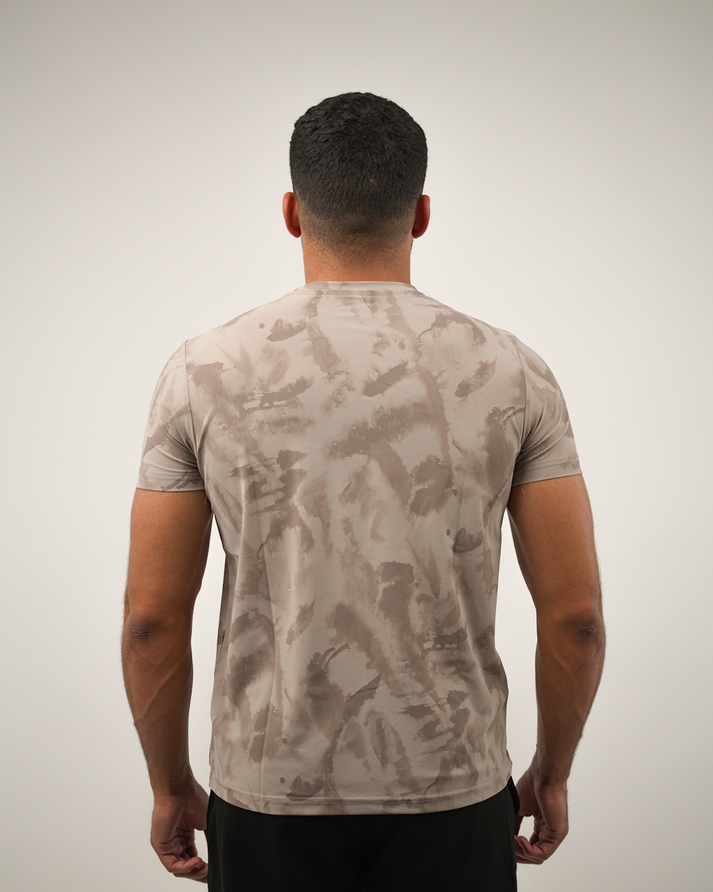 25 Wearing Men Soft T-Shirt Brown