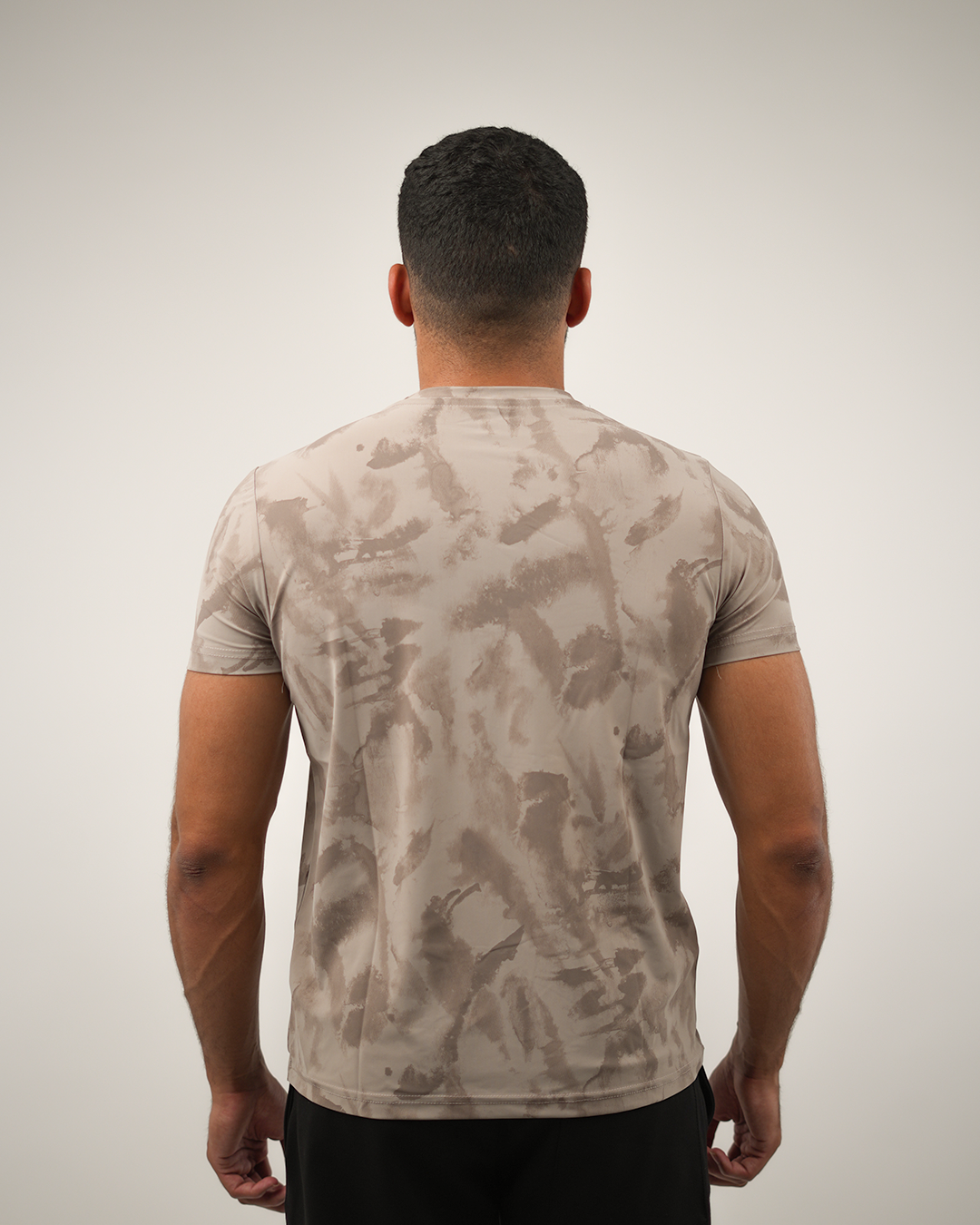 25 Wearing Men Soft T-Shirt Brown
