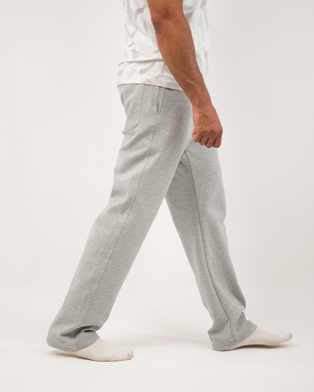 25 Wearing Men Wide Leg Pants Gray1