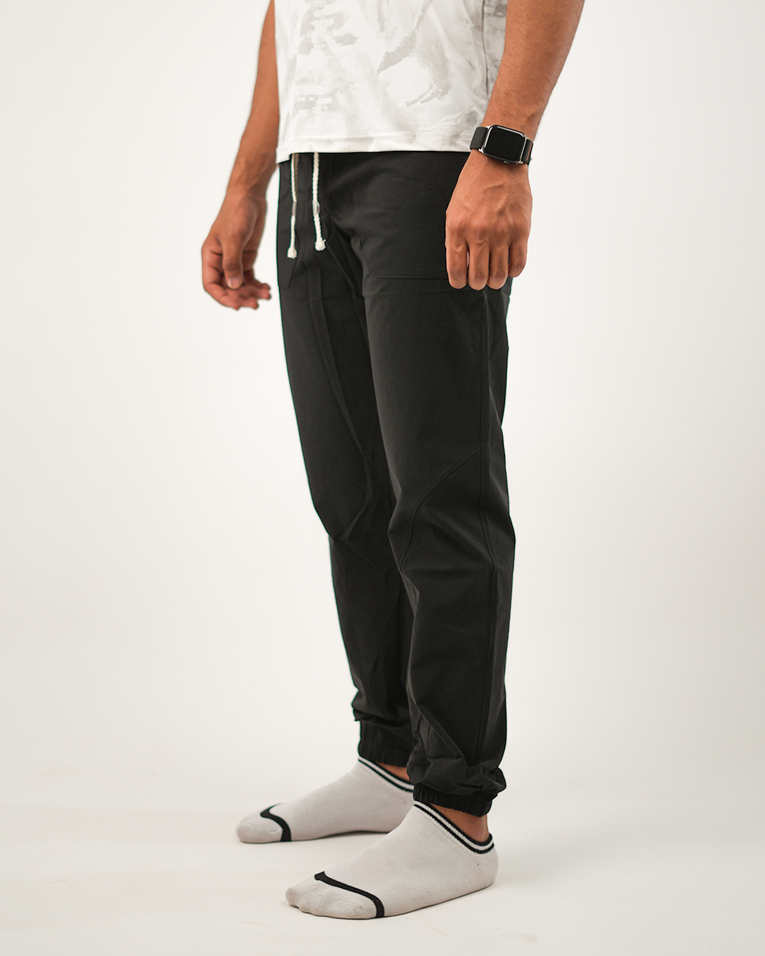 25 Wearing Men Soft Pants Black