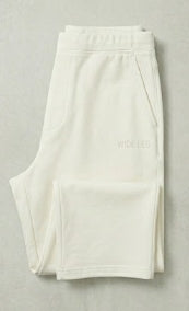 25 Wearing Men Wide Leg Pants